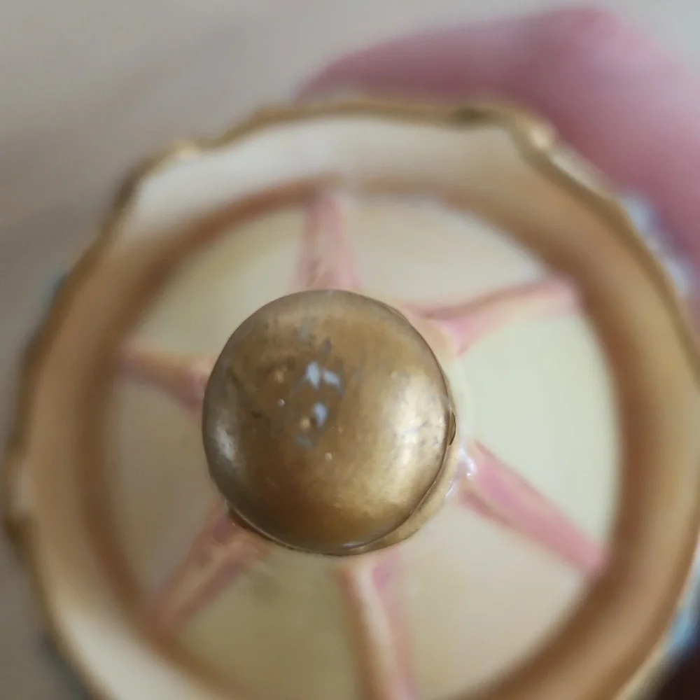 Small Carousel Ceramic Box - Picture 8 of 10